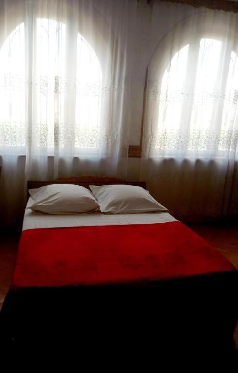 Guli Hotel กอริ ภายนอก รูปภาพ